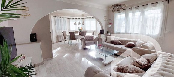 4 bedrooms House in Mareuil-sur-Ourcq, France No. 73242 5