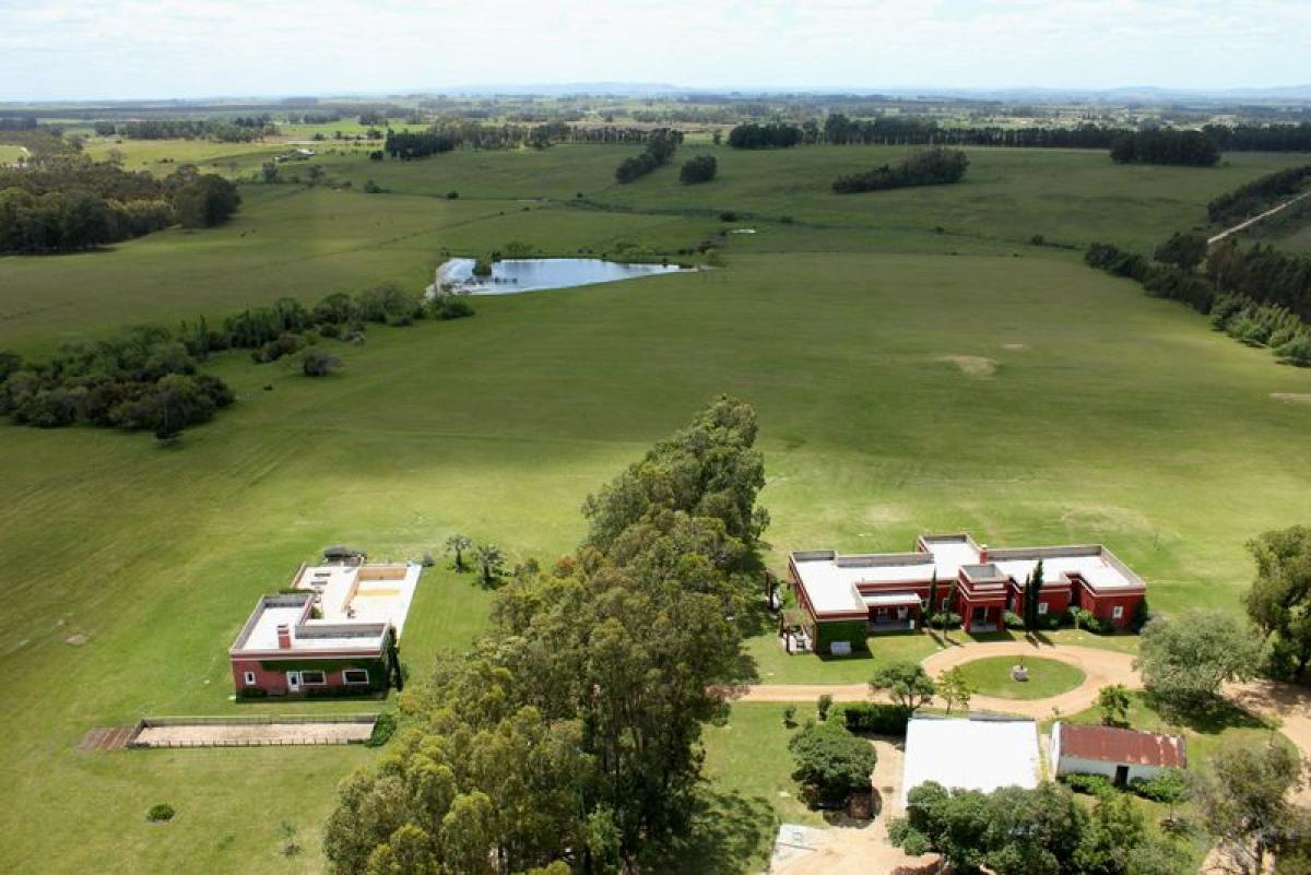 31m² Farm in Maldonado, Uruguay No. 14306