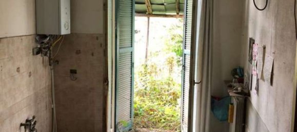 3 rooms Apartment in Fino Mornasco, Italy No. 6764 5