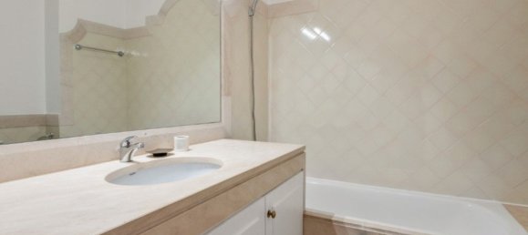 4 غرف نوم شقة في Cascais, Portugal رقم 110468 22