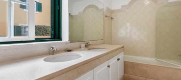 4 غرف نوم شقة في Cascais, Portugal رقم 110468 25