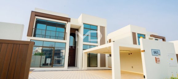 4 bedrooms Villa in Abu Dhabi, UAE No. 47126 54