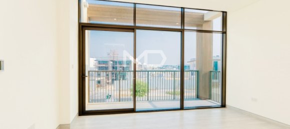 4 bedrooms Villa in Abu Dhabi, UAE No. 47126 29