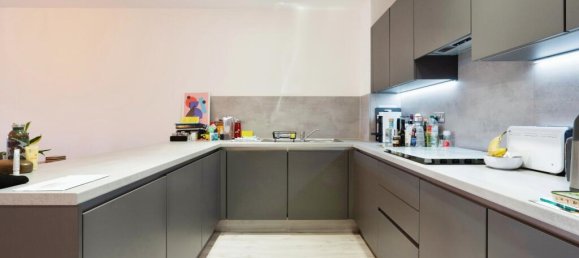 2 bedrooms Apartment in London, United Kingdom No. 10618 9