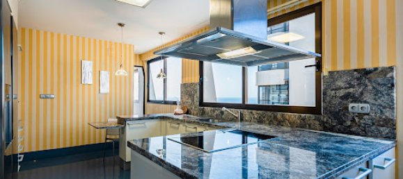 Ático de 4 dormitorios en Benidorm, Spain No. 183394 16