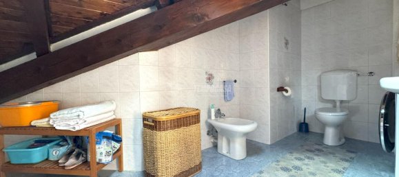 5 rooms Apartment in Romano Canavese, Italy No. 125075 17