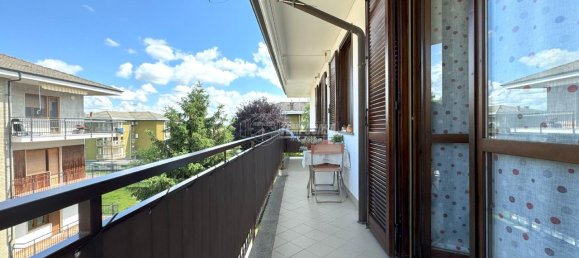 5 rooms Apartment in Romano Canavese, Italy No. 125075 11