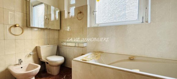 Квартира с 2 спальнями в Париж, Франция № 136101 4