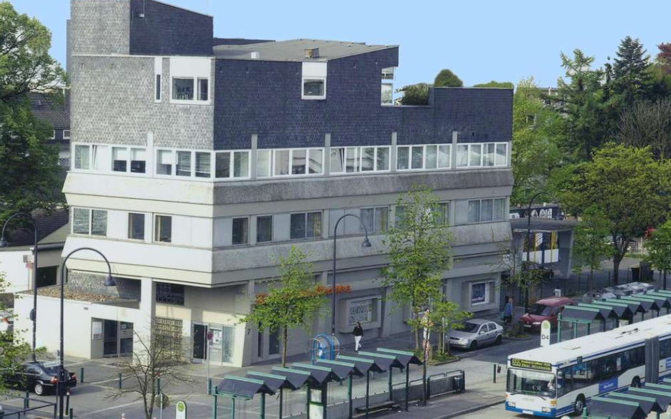 270m² Office in Remscheid, Germany No. 38414