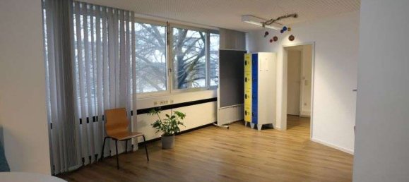 270m² Office in Remscheid, Germany No. 38414 12