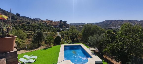 3 bedrooms House in Monda, Spain No. 144140 2