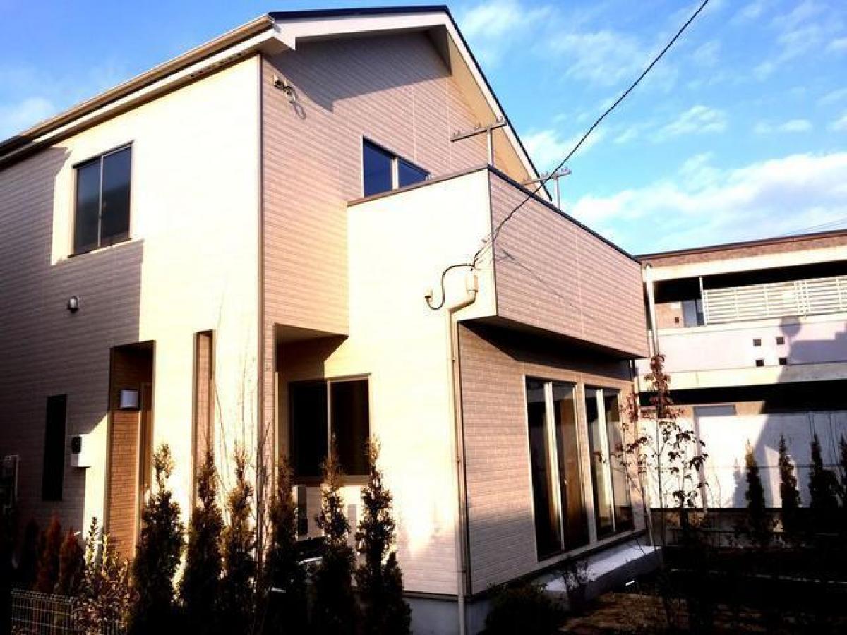 Casa de 4 dormitorios en Ibaraki, Japan No. 1145