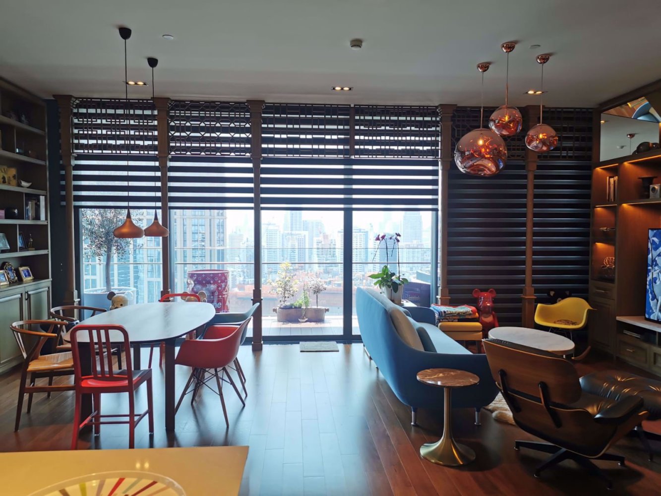 3 bedrooms Condo in Khlong Toei, Thailand No. 4571