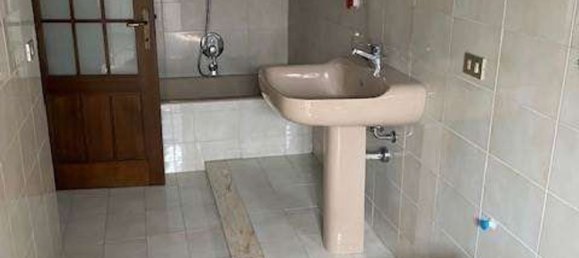 3-salle Appartement à Voghera, Italy No. 125708 12