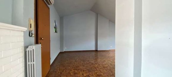 3-salle Appartement à Voghera, Italy No. 125708 13