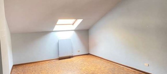 3-salle Appartement à Voghera, Italy No. 125708 7