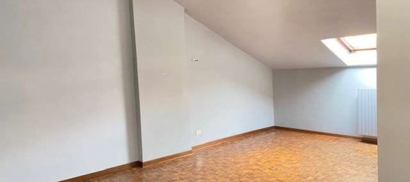 3-salle Appartement à Voghera, Italy No. 125708 8