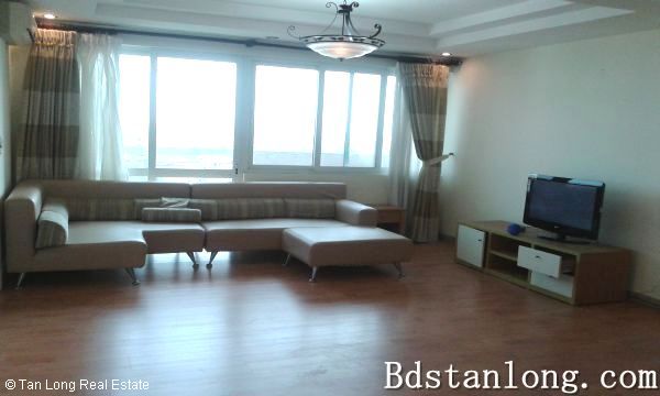 4 bedrooms Apartment in Tay Ho, Vietnam No. 6173