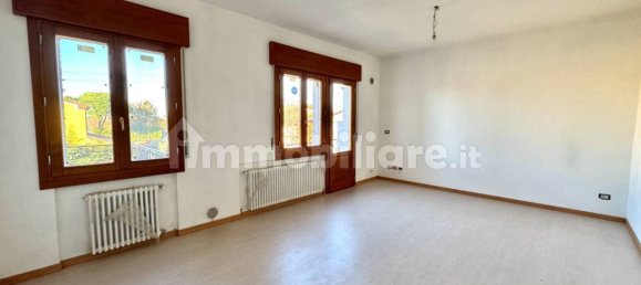 3 bedrooms Apartment in Vo', Italy No. 61081 3