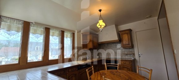 5 bedrooms Villa in Indre, France No. 64483 11