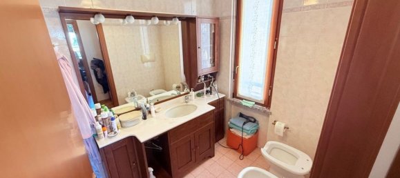 4 chambres Appartement à Saronno, Italy No. 361256 23