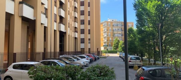 4 chambres Appartement à Saronno, Italy No. 361256 3