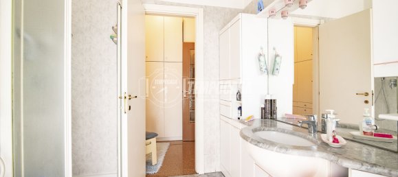 4 rooms Apartment in Sesto San Giovanni, Italy No. 305108 11