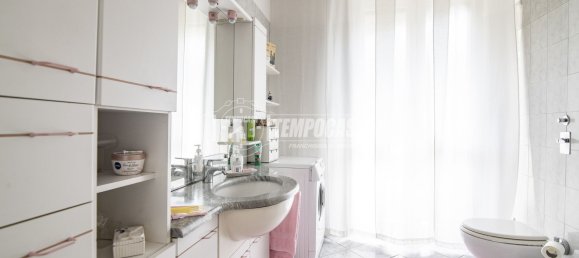 4 rooms Apartment in Sesto San Giovanni, Italy No. 305108 22