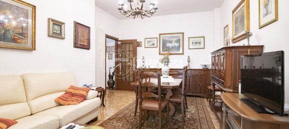 4 rooms Apartment in Sesto San Giovanni, Italy No. 305108 14