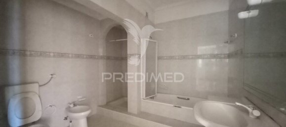 5 bedrooms House in Alcochete, Portugal No. 84013 16