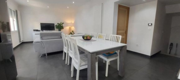 6 bedrooms House in Chelles, France No. 172316 10