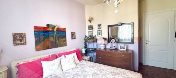 4 rooms Duplex in Ponsacco, Italy No. 27022 24