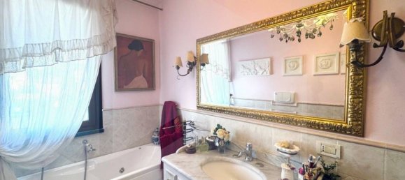 4 rooms Duplex in Ponsacco, Italy No. 27022 31