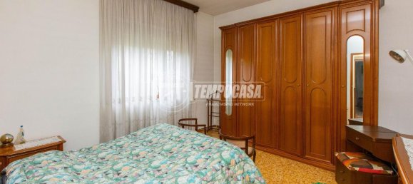 9-Zimmer Villa in Castellanza, Italy, Nr. 11631 13
