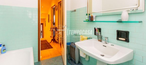 9-Zimmer Villa in Castellanza, Italy, Nr. 11631 12