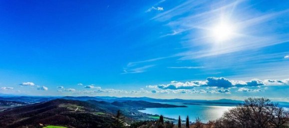 4 bedrooms Villa in Passignano sul Trasimeno, Italy No. 55673 2