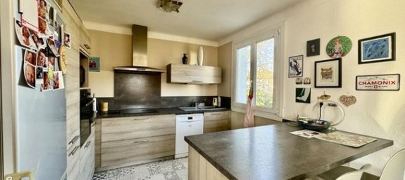 6 bedrooms House in Dole, France No. 358460 5