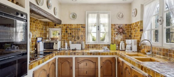 4 bedrooms Villa in Cagnes-sur-Mer, France No. 38291 12