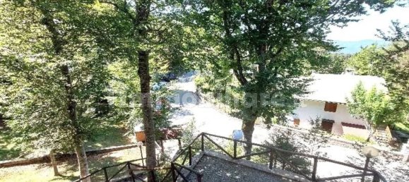 Apartamento de 4 dormitorios en Abetone Cutigliano, Italy No. 356793 11