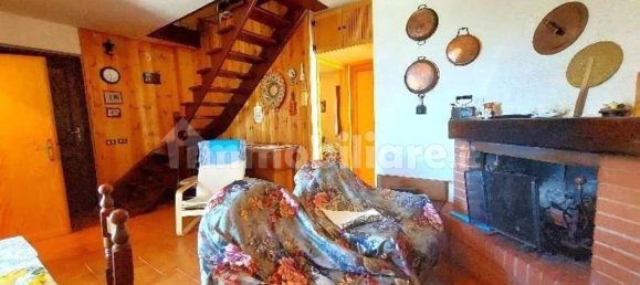 Apartamento de 4 dormitorios en Abetone Cutigliano, Italy No. 356793 7