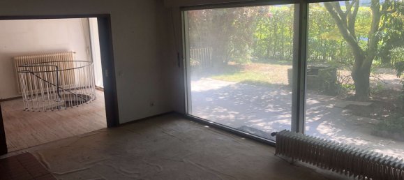 5 bedrooms Bungalow in Offenbach, Germany No. 310740 3