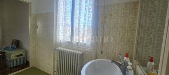 8 rooms House in Concesio, Italy No. 311864 6