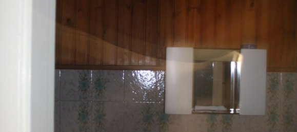 3 rooms Apartment in Avigliano, Italy No. 254661 8