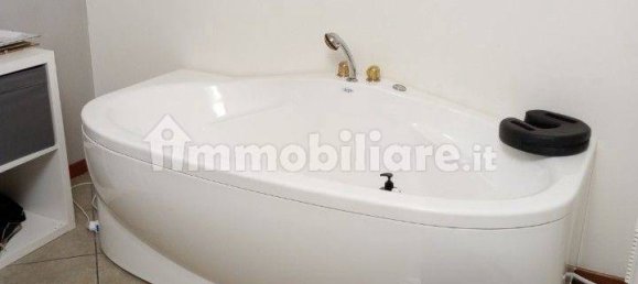 Propriété commerciale à Alba, Italy 85m² No. 304724 4