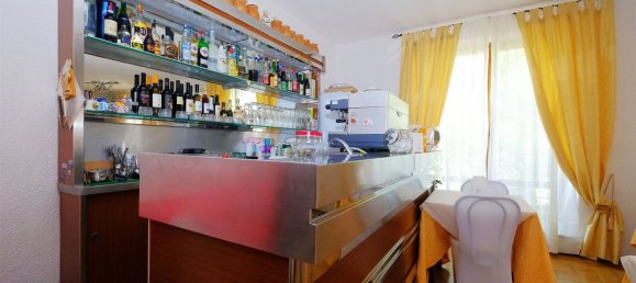 1180m² Building in Passignano sul Trasimeno, Italy No. 143443 26