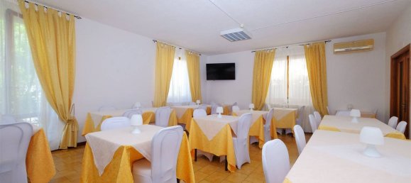 1180m² Building in Passignano sul Trasimeno, Italy No. 143443 20