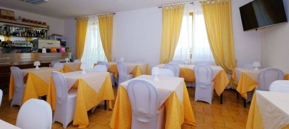 1180m² Building in Passignano sul Trasimeno, Italy No. 143443 23