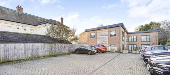 2 bedrooms Apartment in Cuffley, United Kingdom No. 6557 16