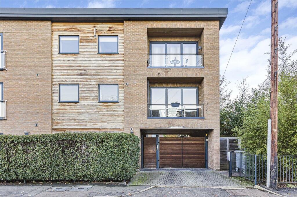 2 bedrooms Apartment in Cuffley, United Kingdom No. 6557