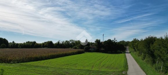 12996m² Land in Sandrigo, Italy No. 347432 4